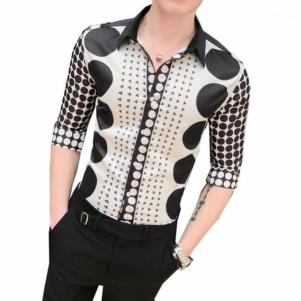 2020 new spring and autumn luxury social men's half-sleeved shirt dot stitching designer speech business casual slim shirt1, White;black
2020 new spring and autumn luxury social men's half-sleeved shirt dot stitching designer speech business casual slim shirt1, White;black