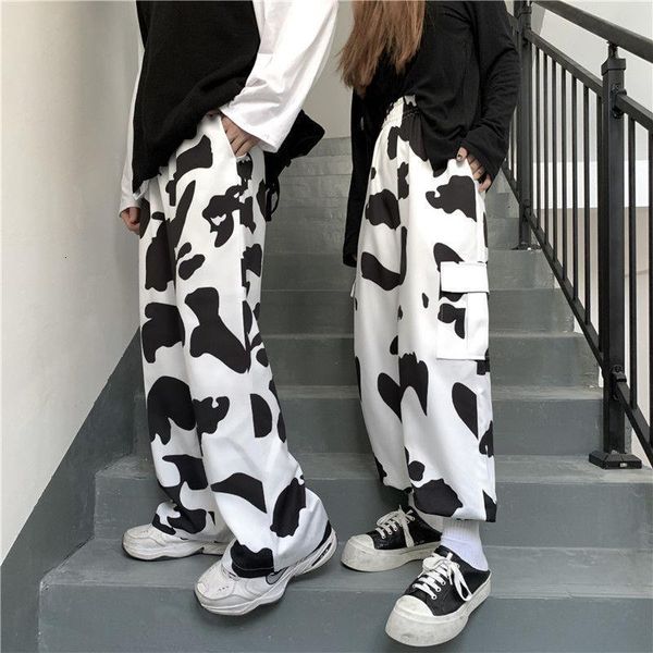 cow print pants women korean style wide leg pants harajuku trousers autumn multiple pockets sweatpants clothes streetwear women, Black;white
cow print pants women korean style wide leg pants harajuku trousers autumn multiple pockets sweatpants clothes streetwear women, Black;white