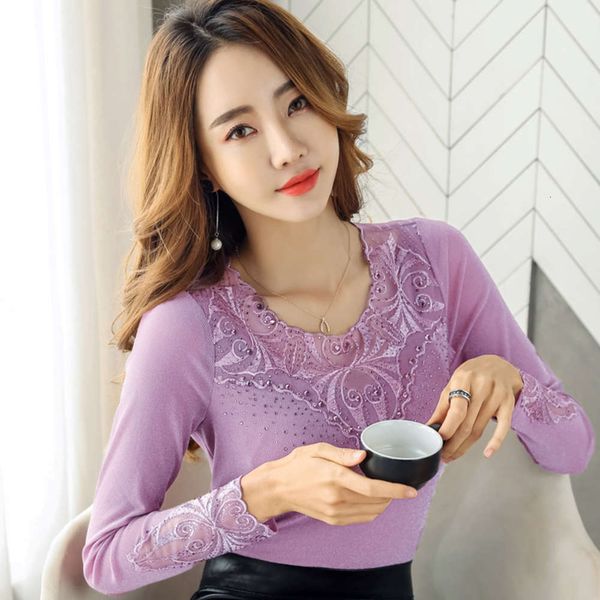 2020 autumn new diamond bottomed low collar lace embroidered long sleeve t-shirt women's large shirt, White
2020 autumn new diamond bottomed low collar lace embroidered long sleeve t-shirt women's large shirt, White