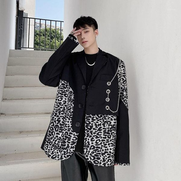 men's suits & blazers male streetwear hip hop suit coat stage fashion show clothing men leopard splice iron chain casual loose blazer j, White;black
men's suits & blazers male streetwear hip hop suit coat stage fashion show clothing men leopard splice iron chain casual loose blazer j, White;black