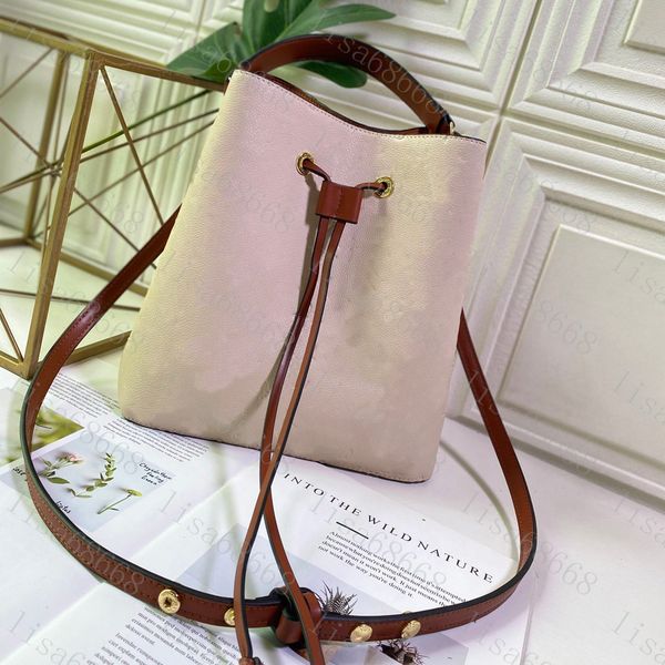 2020 new women leather handbags female mother package bag hand mother bill of lading shoulder bag women bag+small bag m45256
2020 new women leather handbags female mother package bag hand mother bill of lading shoulder bag women bag+small bag m45256