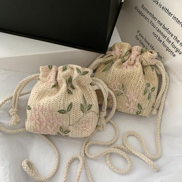 Rattan Women Summer Beach Shoulder Bags Straw Weave Bucket Bags Handbags Totes Casual Handbags Mini Shoulder Bag
Rattan Women Summer Beach Shoulder Bags Straw Weave Bucket Bags Handbags Totes Casual Handbags Mini Shoulder Bag