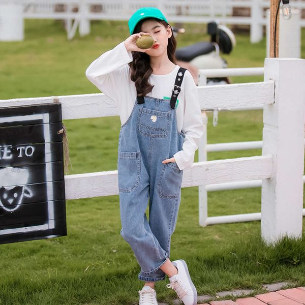 girls' jeans autumn 2021 new korean version carrying middle and big children's spring suspenders loose pants, Blue
girls' jeans autumn 2021 new korean version carrying middle and big children's spring suspenders loose pants, Blue