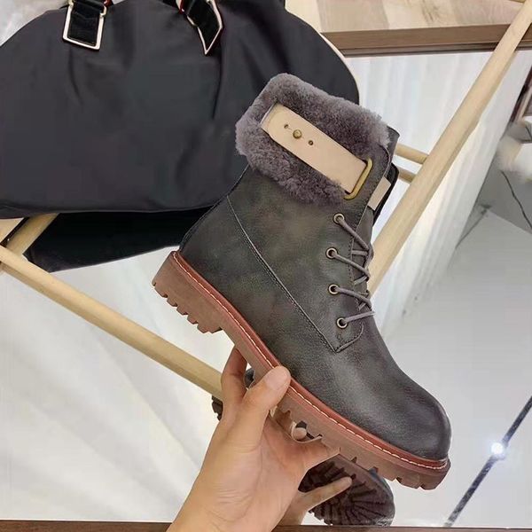 designer womens boots luxury dark grey stitching fluff uckle lace-up round head low heel boots with box size 35-40, Black
designer womens boots luxury dark grey stitching fluff uckle lace-up round head low heel boots with box size 35-40, Black