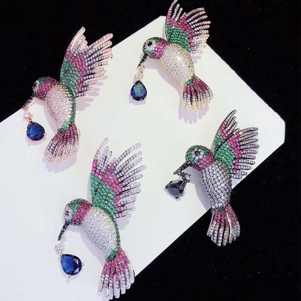 pins, brooches women's 1pc 36x48mm golden plated mixed color cz micro bird brooch, Gray
pins, brooches women's 1pc 36x48mm golden plated mixed color cz micro bird brooch, Gray