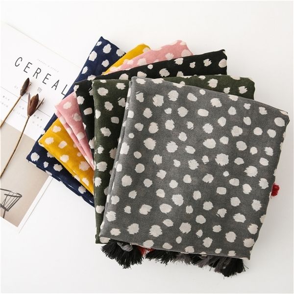 ladies fashion leopard dot tassel viscose shawl scarf autumn winter thick pashmina stole bufandas muslim hijab sjaal 180*100cm y201007, Blue;gray
ladies fashion leopard dot tassel viscose shawl scarf autumn winter thick pashmina stole bufandas muslim hijab sjaal 180*100cm y201007, Blue;gray