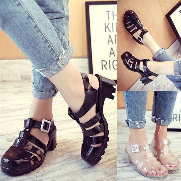 women fashion retro crystal thick heels sandals summer shiny transparent t-roman sandals buckle strap black silver jelly shoes y200405
women fashion retro crystal thick heels sandals summer shiny transparent t-roman sandals buckle strap black silver jelly shoes y200405