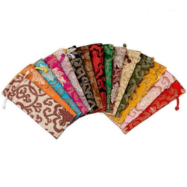 rich flower cloth drawstring bag chinese silk brocade jewelry necklace gift pouch comb trinket storage pocket wholesale1
rich flower cloth drawstring bag chinese silk brocade jewelry necklace gift pouch comb trinket storage pocket wholesale1