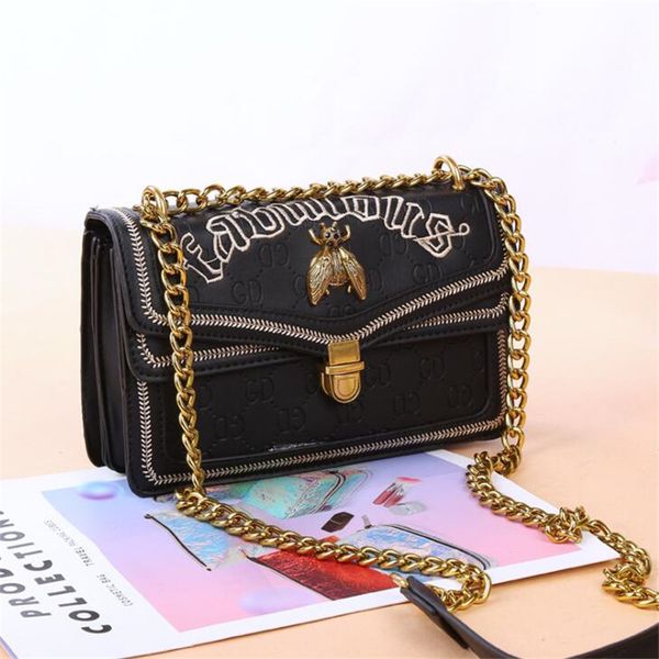 fashion crossbody bag women messenger bags 2020 new shoulder bags with bee chain handbags pu leather purses bag
fashion crossbody bag women messenger bags 2020 new shoulder bags with bee chain handbags pu leather purses bag