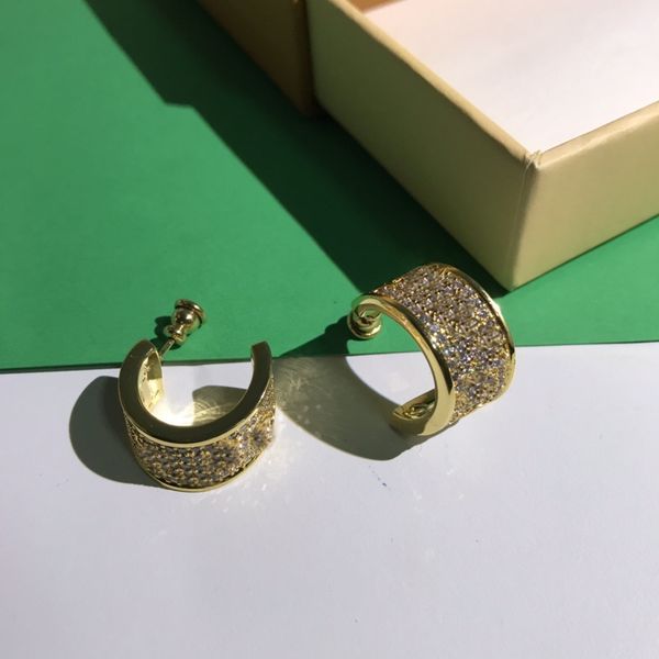 charm earrings for woman diamond shaped brass 925 silver needle earring fashion jewelry supply
charm earrings for woman diamond shaped brass 925 silver needle earring fashion jewelry supply