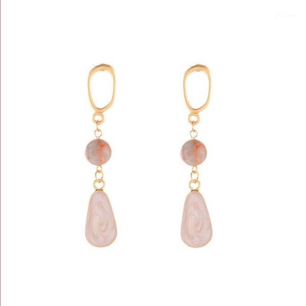 bohemian style light yellow gold color irregular shape shell stud earrings for women jewelry1, Golden;silver
bohemian style light yellow gold color irregular shape shell stud earrings for women jewelry1, Golden;silver