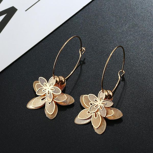 hoop & huggie gold color multilayer flower beads big earrings for women girls fashion jewelry, Golden;silver
hoop & huggie gold color multilayer flower beads big earrings for women girls fashion jewelry, Golden;silver
