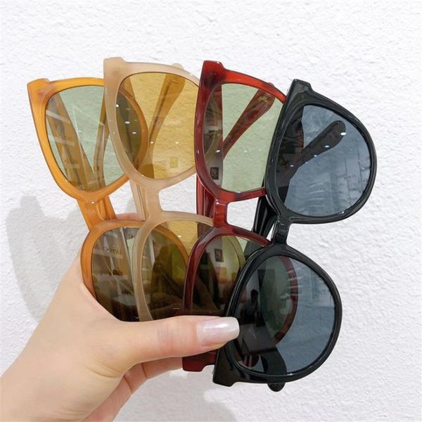 fashion women & men sunglasses milk tea color sun glasse hollow temples goggles anti-uv spectacles cat eye eyeglasses ornamental a, White;black
fashion women & men sunglasses milk tea color sun glasse hollow temples goggles anti-uv spectacles cat eye eyeglasses ornamental a, White;black
