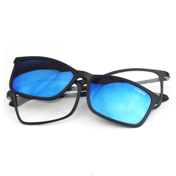 sunglasses myopic magnetic suction for cover men and women polarizing day and night driver's glasses, White;black
sunglasses myopic magnetic suction for cover men and women polarizing day and night driver's glasses, White;black