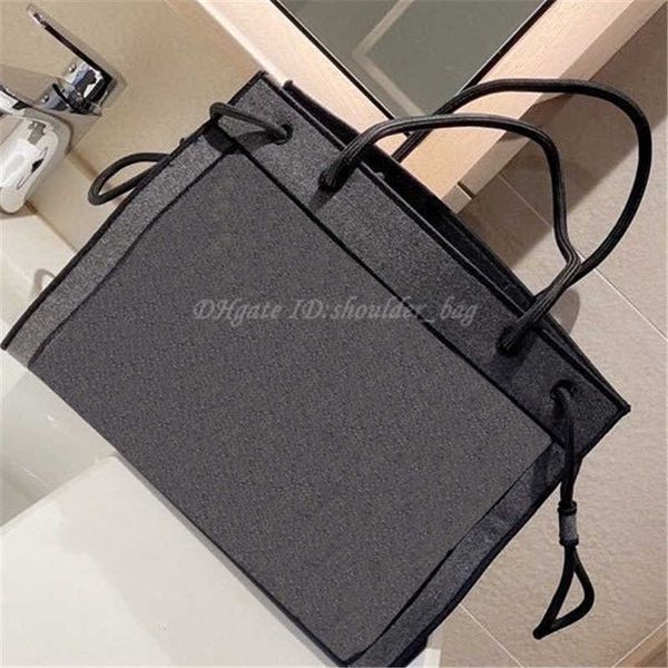 classic flower women luxurys fashion designers shoulder shopping bag 2021 double f element embroidery dense thread travel style rope handbag
classic flower women luxurys fashion designers shoulder shopping bag 2021 double f element embroidery dense thread travel style rope handbag