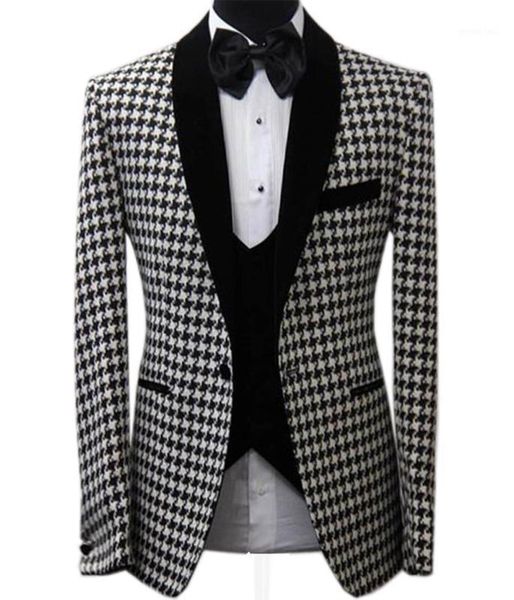 2020 new men's jacket houndstooth dogstooth fashion shawl lapel prom tuxedos plaid coat for party 1piece custom size1, White;black
2020 new men's jacket houndstooth dogstooth fashion shawl lapel prom tuxedos plaid coat for party 1piece custom size1, White;black