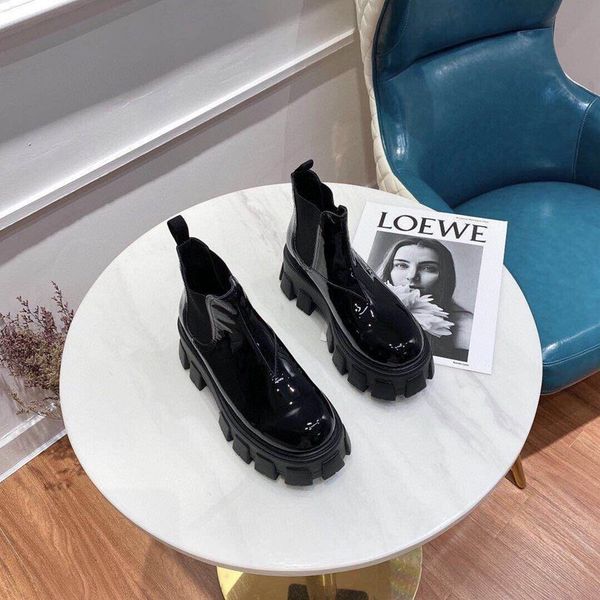 2021 designer women heighten boot shoe fashion leather and nylon martin boots for womens outdoor party shoes quality, Black
2021 designer women heighten boot shoe fashion leather and nylon martin boots for womens outdoor party shoes quality, Black