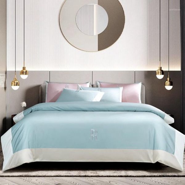 solid bed linen euro brief bedding set luxury bed sheet set king size patchwork duvet cover embroidered quilt pillow case1
solid bed linen euro brief bedding set luxury bed sheet set king size patchwork duvet cover embroidered quilt pillow case1