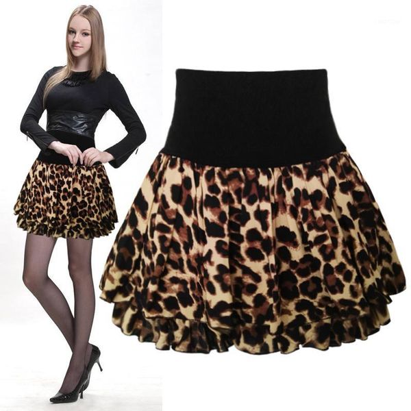 2020 autumn and winter new korean fashion half-length skirt female high waist thin a-line skirt1, Black
2020 autumn and winter new korean fashion half-length skirt female high waist thin a-line skirt1, Black