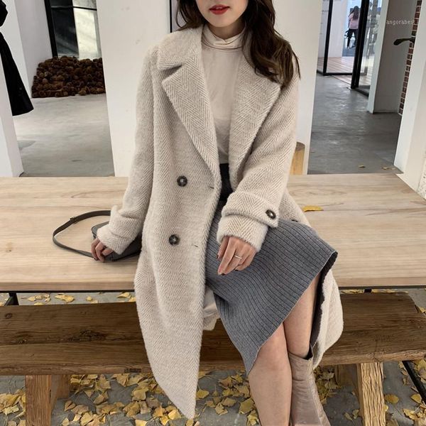 bottle gold sable hair 2021 new winter long popular imitated mink coat whom hepburn woolen cloth coat thickness1, Black
bottle gold sable hair 2021 new winter long popular imitated mink coat whom hepburn woolen cloth coat thickness1, Black