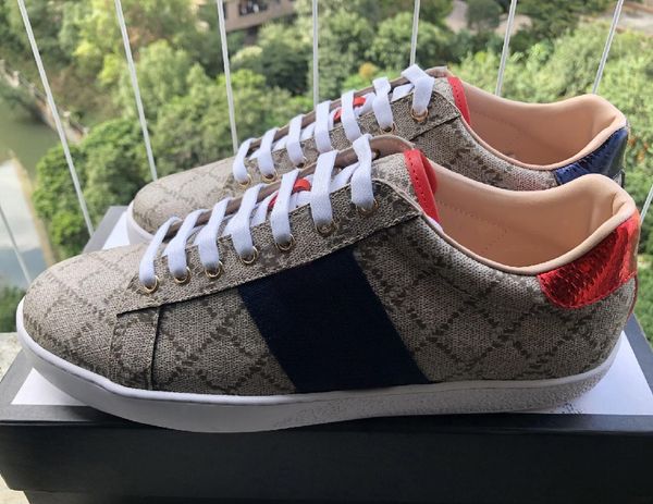 brand men women cow leather skateboard shoe fashion sneakers sport trainers ace bee tiger embroidered flat casual white street shoe,35-46
brand men women cow leather skateboard shoe fashion sneakers sport trainers ace bee tiger embroidered flat casual white street shoe,35-46