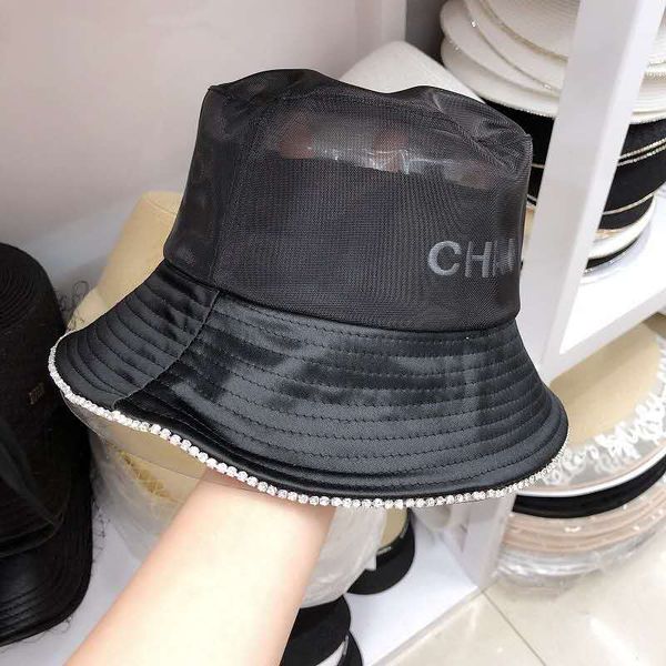 luxury cloth blended classic letter net yarn bucket hat fashion fold able caps black luxury beach sun visor folding cap, Blue;gray
luxury cloth blended classic letter net yarn bucket hat fashion fold able caps black luxury beach sun visor folding cap, Blue;gray