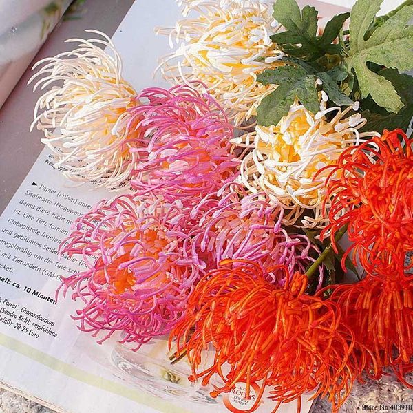 3 heads golden chrysanthemum branch plastic artificial flowers flores diy wedding home decoration plant green leaves1
3 heads golden chrysanthemum branch plastic artificial flowers flores diy wedding home decoration plant green leaves1