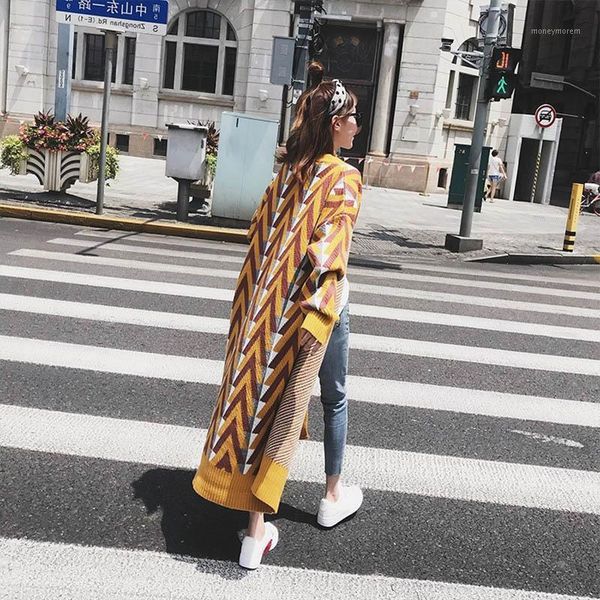 women's trench coats 2021 autumn winter casual striped knitting coat women street style open stitch jackt classic long female windbreak, Tan;black
women's trench coats 2021 autumn winter casual striped knitting coat women street style open stitch jackt classic long female windbreak, Tan;black