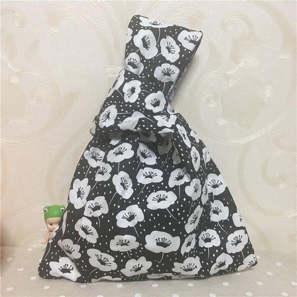 yile handmade хлопок twill wrap wrap writ bag bag key phone подкладка чехол черный белый цветок w06 h jllilo
yile handmade хлопок twill wrap wrap writ bag bag key phone подкладка чехол черный белый цветок w06 h jllilo