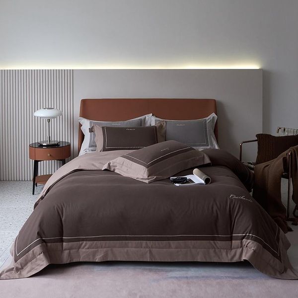 4pcs duvet cover set king soft brushed cotton patchwork coffee grey patchwork vintage bedding set 1 bedsheet 2pillowcases
4pcs duvet cover set king soft brushed cotton patchwork coffee grey patchwork vintage bedding set 1 bedsheet 2pillowcases