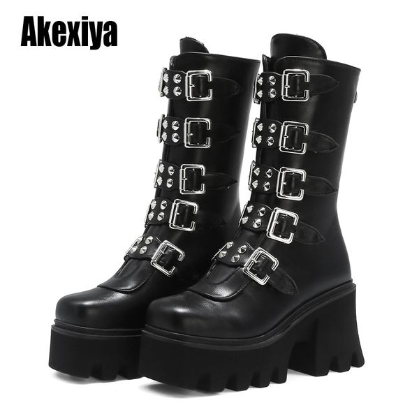 winter gothic punk womens platform boots black buckle strap zipper creeper wedges shoes mid calf military combat boots u542 201124
winter gothic punk womens platform boots black buckle strap zipper creeper wedges shoes mid calf military combat boots u542 201124