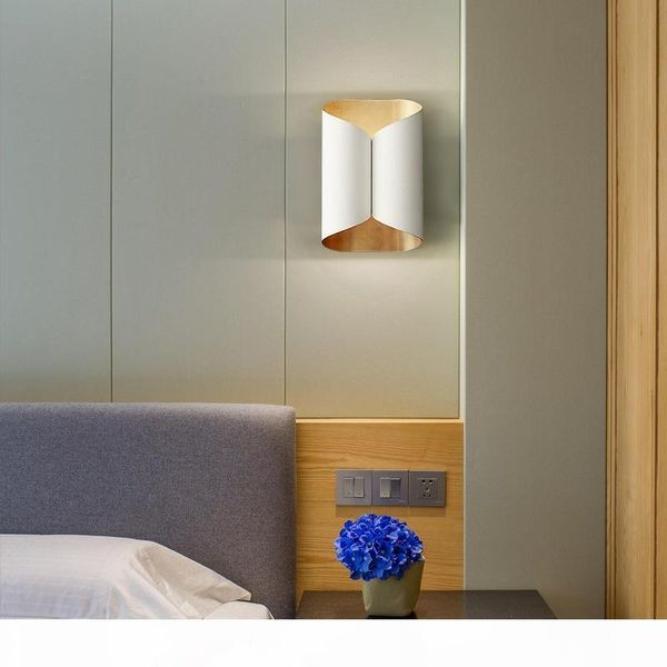 american luxury wall lamp scandinavian creative living room wall lamp art bedside lights bedroom sofa study designer
american luxury wall lamp scandinavian creative living room wall lamp art bedside lights bedroom sofa study designer
