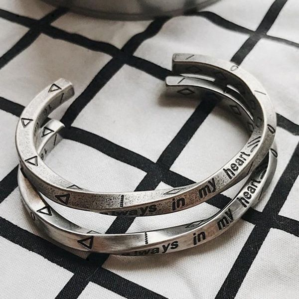 titanium steel пара любит викинговый браслет браслет викинговый браслет поворот для мужчин ювелирные изделия, Black
titanium steel пара любит викинговый браслет браслет викинговый браслет поворот для мужчин ювелирные изделия, Black