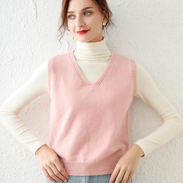 women's vest knitted v-neck sleeveless sweater short casual soft pullover, Black;white
women's vest knitted v-neck sleeveless sweater short casual soft pullover, Black;white