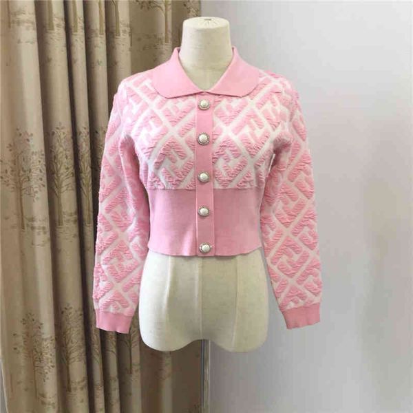 2022 factory wholesale new model fall 21 fashion lapel fake cardigan three-dimensional f letter high waist short style thin pullover sweater, White;black
2022 factory wholesale new model fall 21 fashion lapel fake cardigan three-dimensional f letter high waist short style thin pullover sweater, White;black