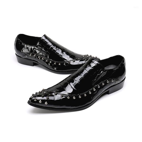 black genuine leather wedding oxfords italy brand men leather dress shoes slip on studdes fashion office suit shoes size 37-461
black genuine leather wedding oxfords italy brand men leather dress shoes slip on studdes fashion office suit shoes size 37-461