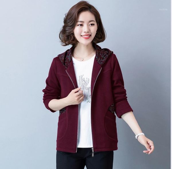 2020 spring new middle-aged women jacket coat zipper casual plus size hooded female jacket t7201, Black;brown
2020 spring new middle-aged women jacket coat zipper casual plus size hooded female jacket t7201, Black;brown