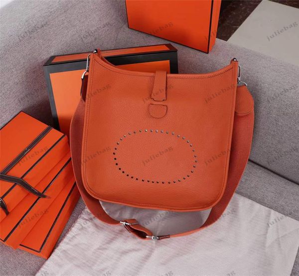 fashion shoulder bag women's handbag super soft cowhide leather unique year code adjustable shoulder strap 28cm
fashion shoulder bag women's handbag super soft cowhide leather unique year code adjustable shoulder strap 28cm