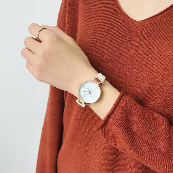 modern fashion white women leather watches minimalist stylish luxury female dress watch casual leather wristwatches for ladies, Slivery;brown
modern fashion white women leather watches minimalist stylish luxury female dress watch casual leather wristwatches for ladies, Slivery;brown