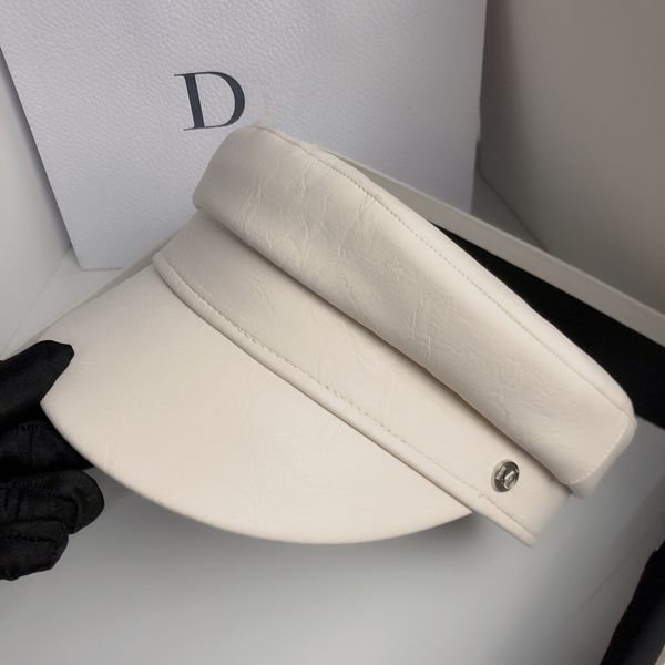 luxury hat new fashion navy simple star men's and women's newspaper hat, Black;white
luxury hat new fashion navy simple star men's and women's newspaper hat, Black;white