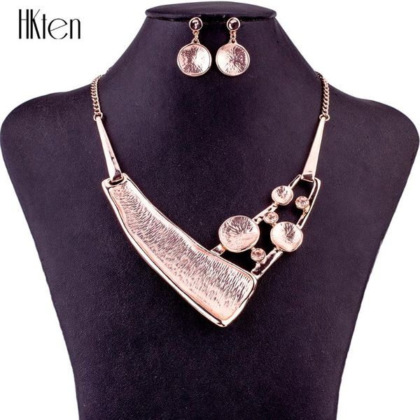 ms1504724 fashion jewelry sets lead&nickle metal design rosegold plated woman's necklace earring set, Silver
ms1504724 fashion jewelry sets lead&nickle metal design rosegold plated woman's necklace earring set, Silver