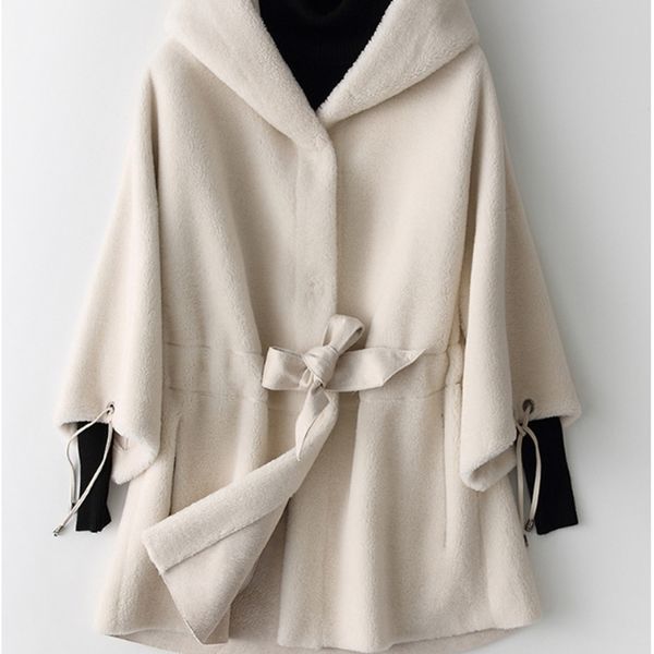 rabbit fur coat women's long rabbit fur sleeves vintage style leather fur outwear 201103, Black
rabbit fur coat women's long rabbit fur sleeves vintage style leather fur outwear 201103, Black