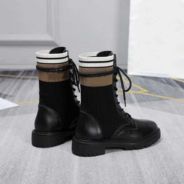 this new 2021 boot is a shoe designed by luxury designers, with letters on the heel nf54, Black
this new 2021 boot is a shoe designed by luxury designers, with letters on the heel nf54, Black