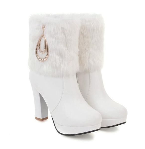 2021 beige thick heel fur boots bridal wedding shoes ankle booties luxury designer women boots, Black
2021 beige thick heel fur boots bridal wedding shoes ankle booties luxury designer women boots, Black