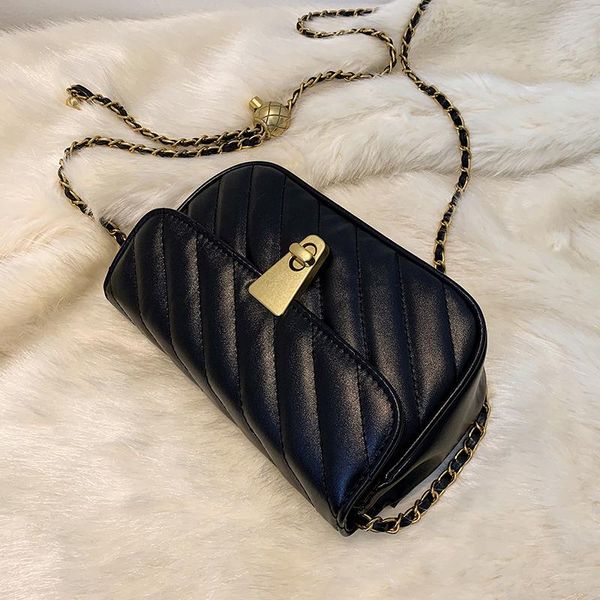 niche design high-grade western style bag 2021 autumn and winter new fashion chain messenger bag joker square width 22cm
niche design high-grade western style bag 2021 autumn and winter new fashion chain messenger bag joker square width 22cm
