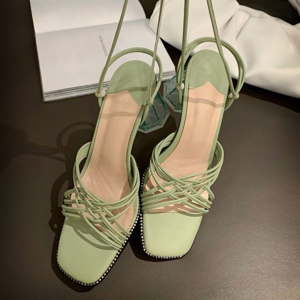 2021 new fashion nigth sandals woman high-quality low-end heels high-glass glass party women 43 ls3v, Black
2021 new fashion nigth sandals woman high-quality low-end heels high-glass glass party women 43 ls3v, Black