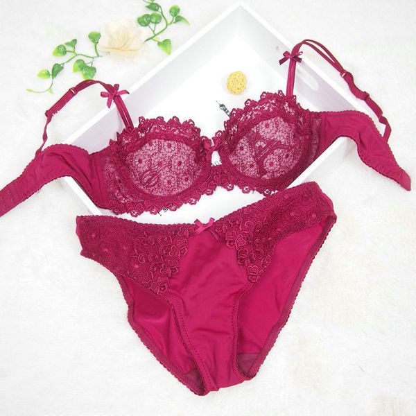 sets women fashion transparent set plus size embroidery ultra thin underwear lace bra and panties suit, Red;black
sets women fashion transparent set plus size embroidery ultra thin underwear lace bra and panties suit, Red;black