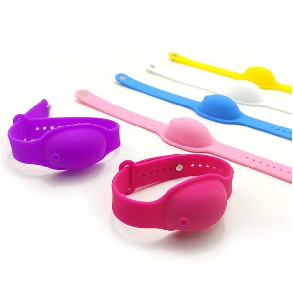 selling hand sanitizer wristband sile watch strap children no-clean hand sanitizer bracelet kid sile jlluit, Black;brown
selling hand sanitizer wristband sile watch strap children no-clean hand sanitizer bracelet kid sile jlluit, Black;brown
