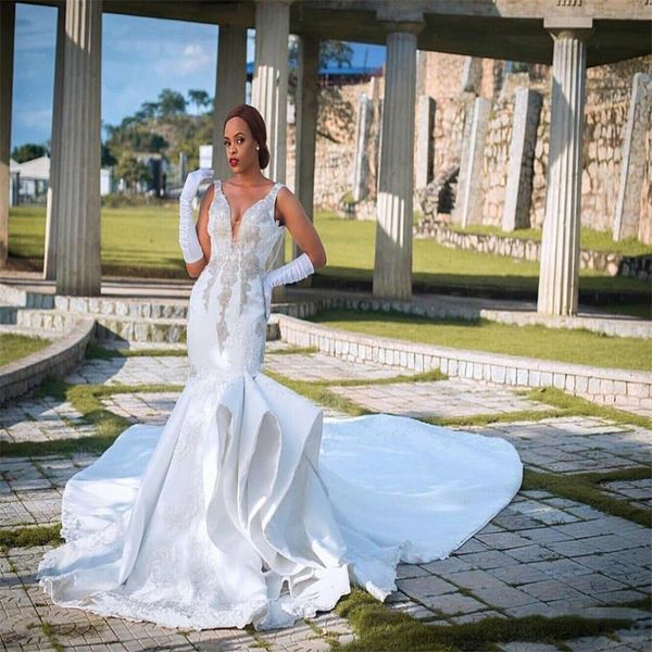 plus size mermaid wedding dresses sweetheart sleeveless appliqued lace beaded bridal gown tiered tulle sweep train vestidos de novia, White
plus size mermaid wedding dresses sweetheart sleeveless appliqued lace beaded bridal gown tiered tulle sweep train vestidos de novia, White
