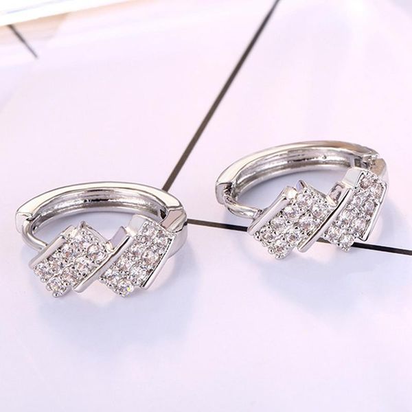hoop & huggie circle earring nice wedding party jewelry shining cubic zircon gold filled earrings for women anti-allergy, Golden;silver
hoop & huggie circle earring nice wedding party jewelry shining cubic zircon gold filled earrings for women anti-allergy, Golden;silver